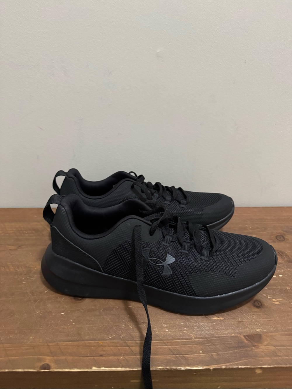 Under Armour All-Black Athletic Sneakers Mens 10.5